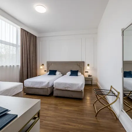 Hotell Art 4*